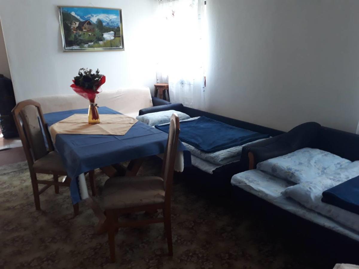 Apartmani Sastavci ティエンティシュテ エクステリア 写真
